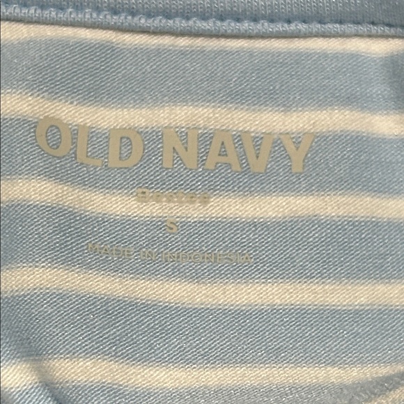 Old Navy Light Blue and White Striped Tee - Picture 5 of 5